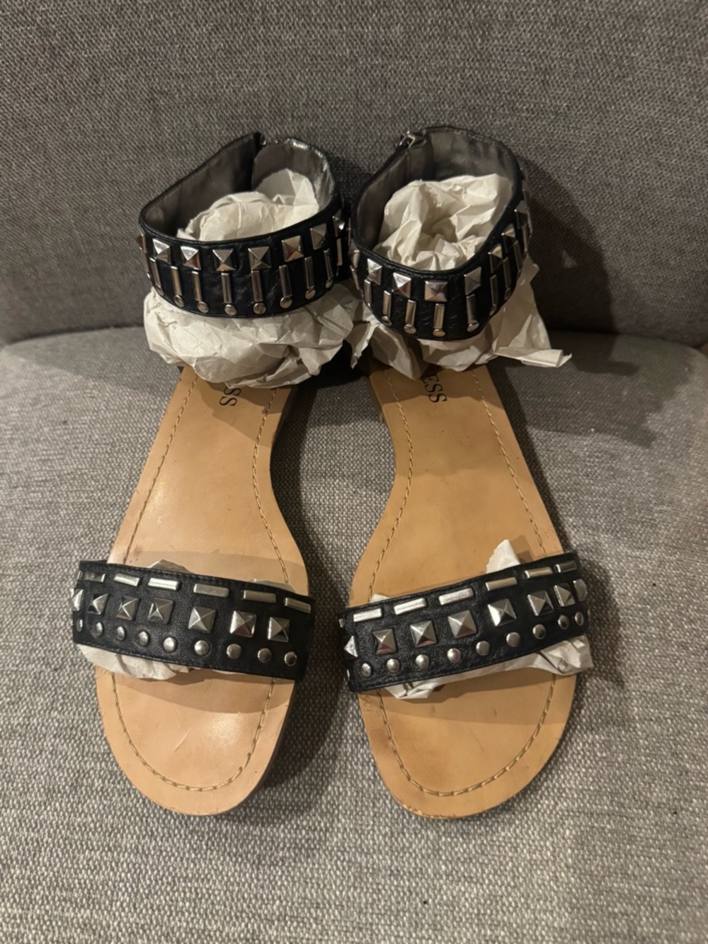 GUESS Black Studded Gladiator Sandals Size 7 Edgy Rocker Chic Ankle Strap Flats - Picture 2 of 7